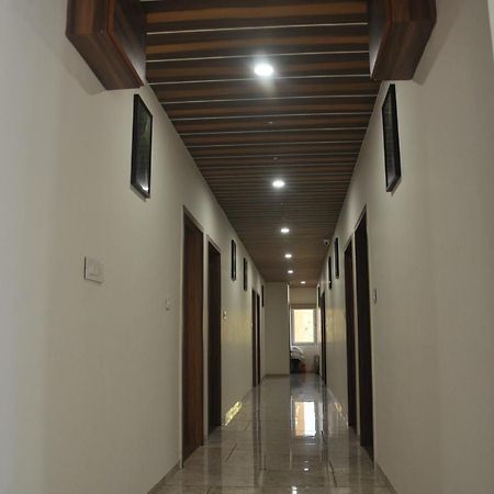 Hotel The Grand Shiva Gondal المظهر الخارجي الصورة